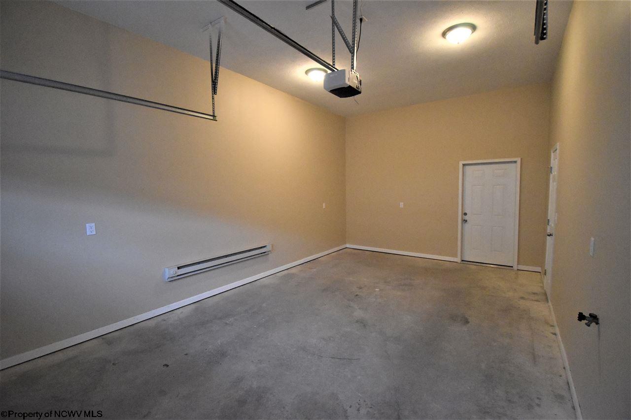 305 Marlowe Circle # 305