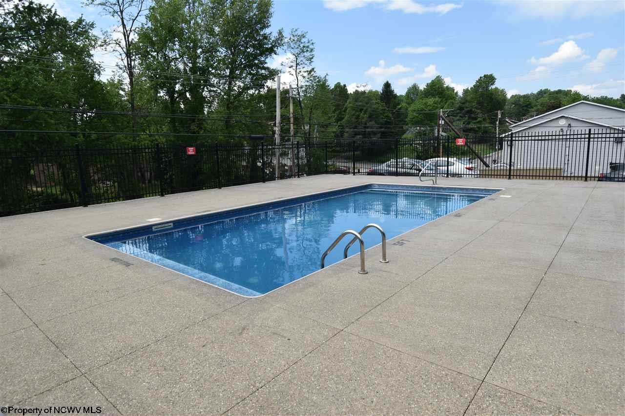 305 Marlowe Circle # 305