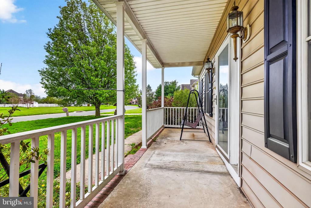 82 DORIAN DRIVE