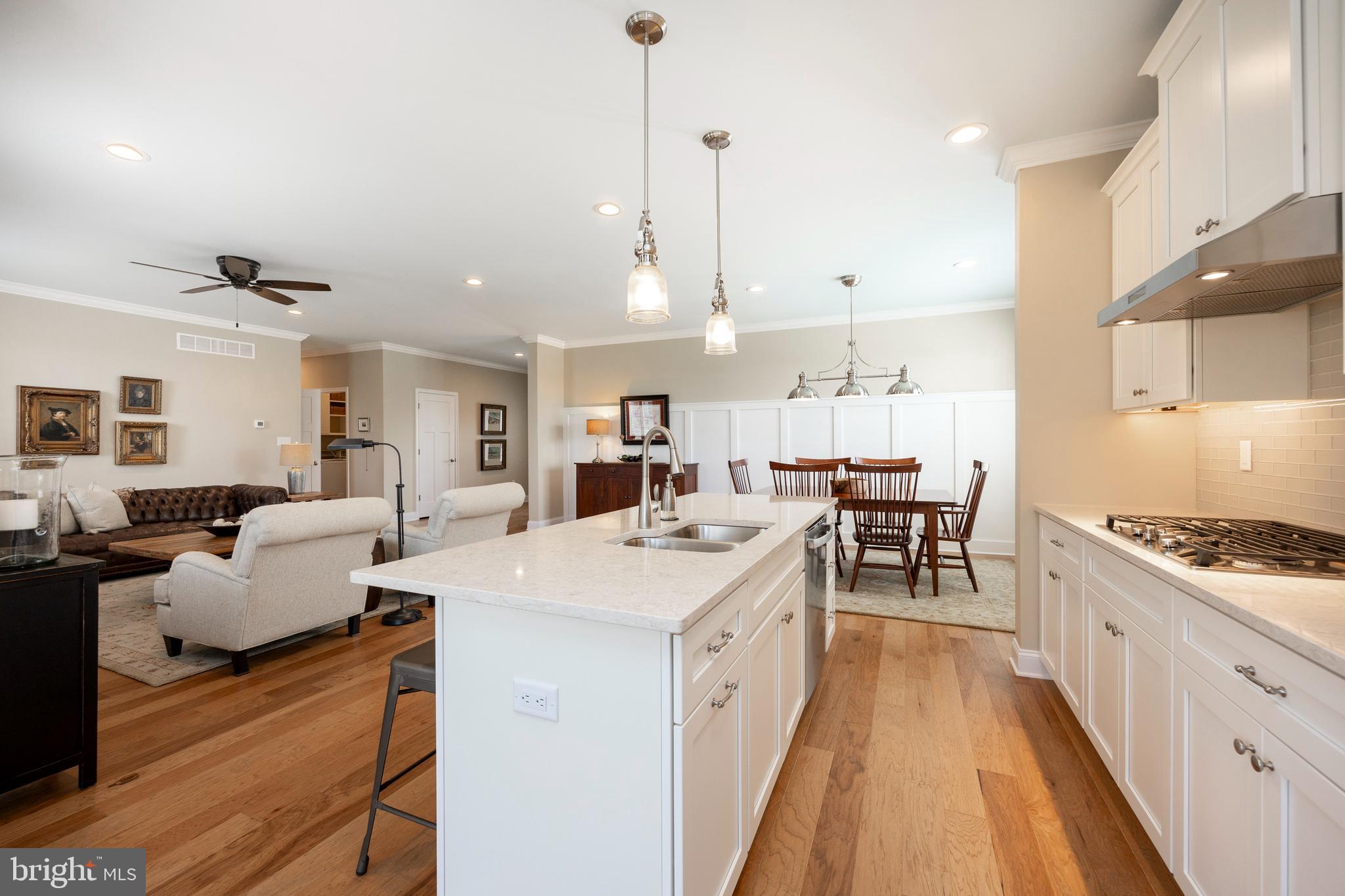 2101 COPLAND LANE