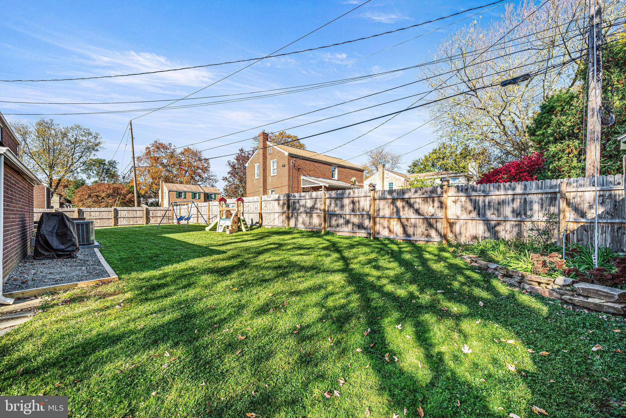 223 SANDRA ROAD