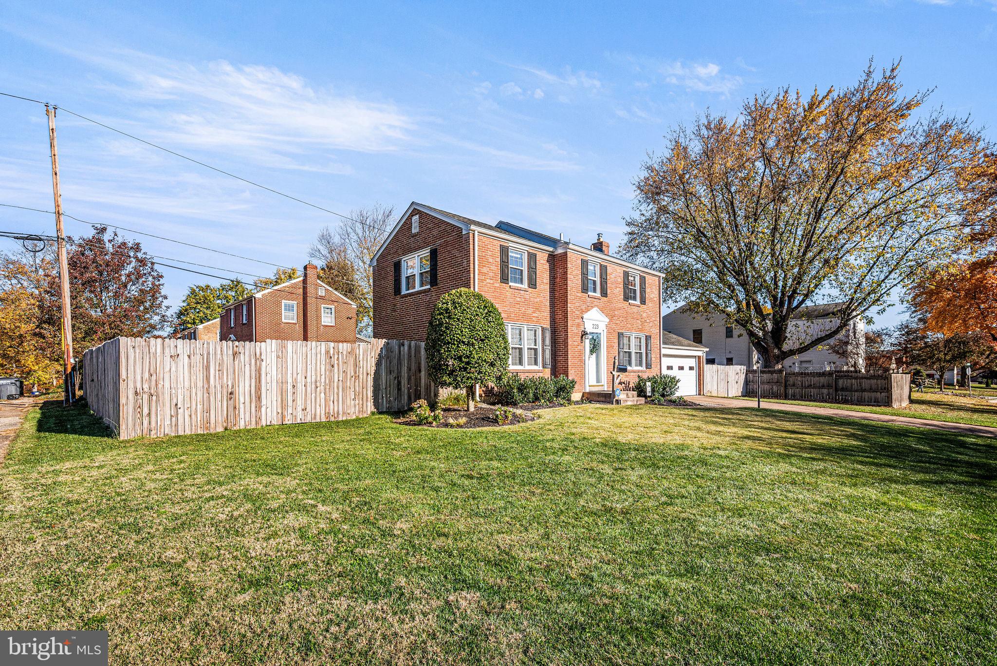 223 SANDRA ROAD