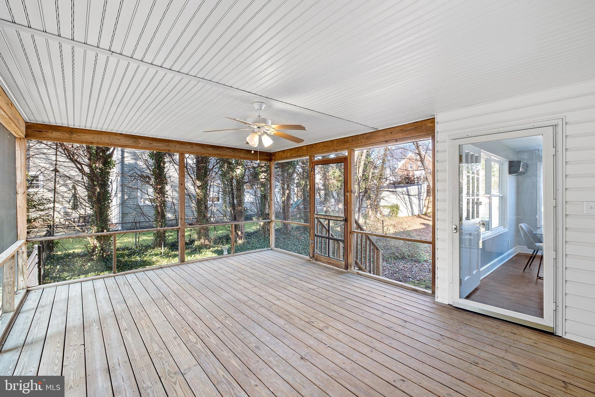 2425 W 16TH STREET