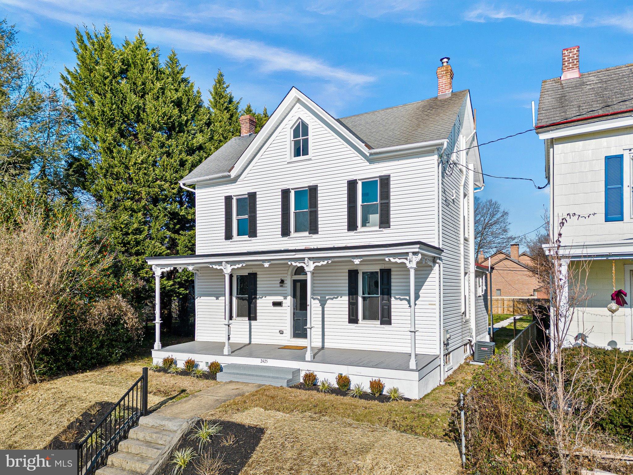 2425 W 16TH STREET
