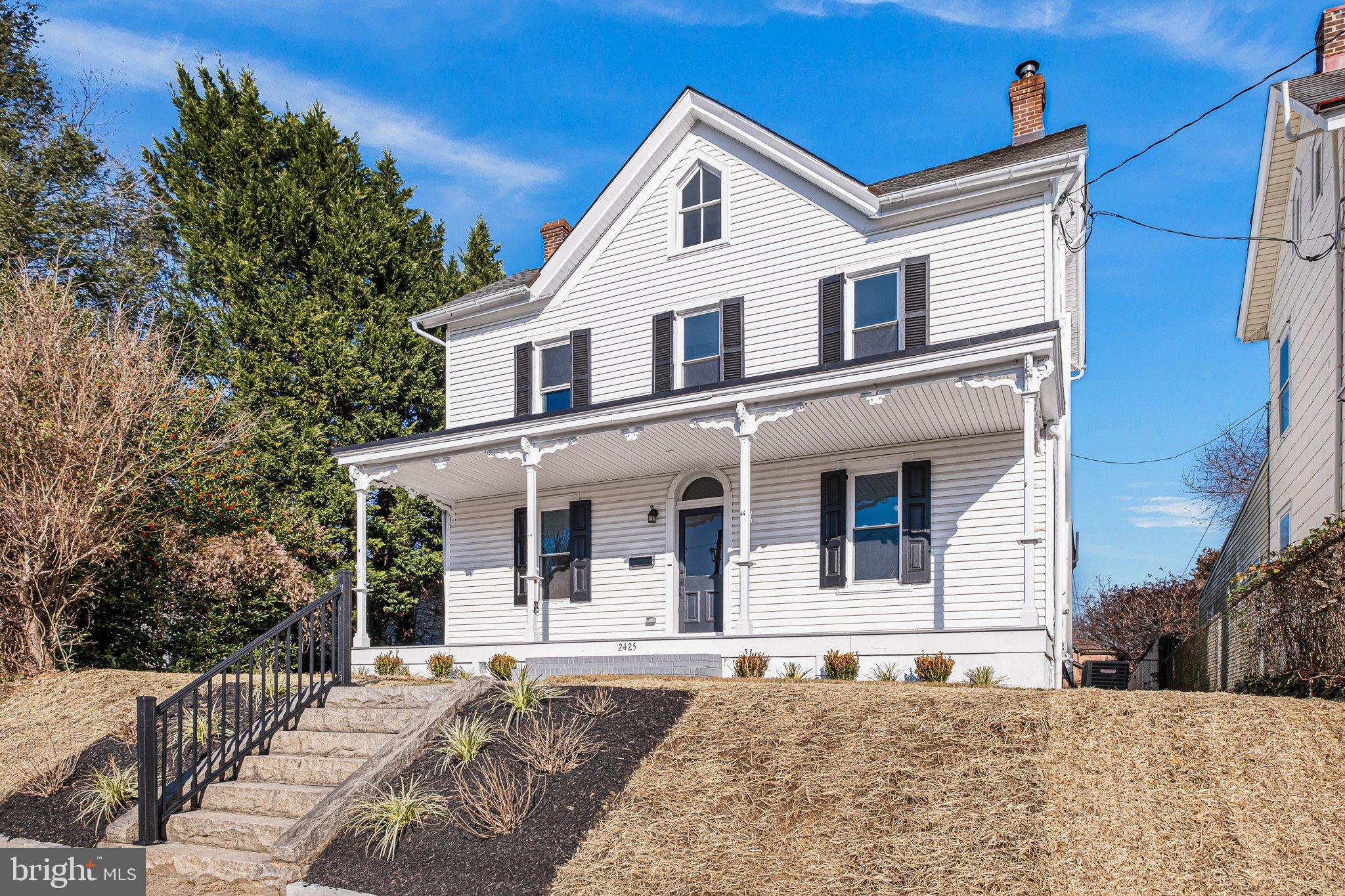 2425 W 16TH STREET