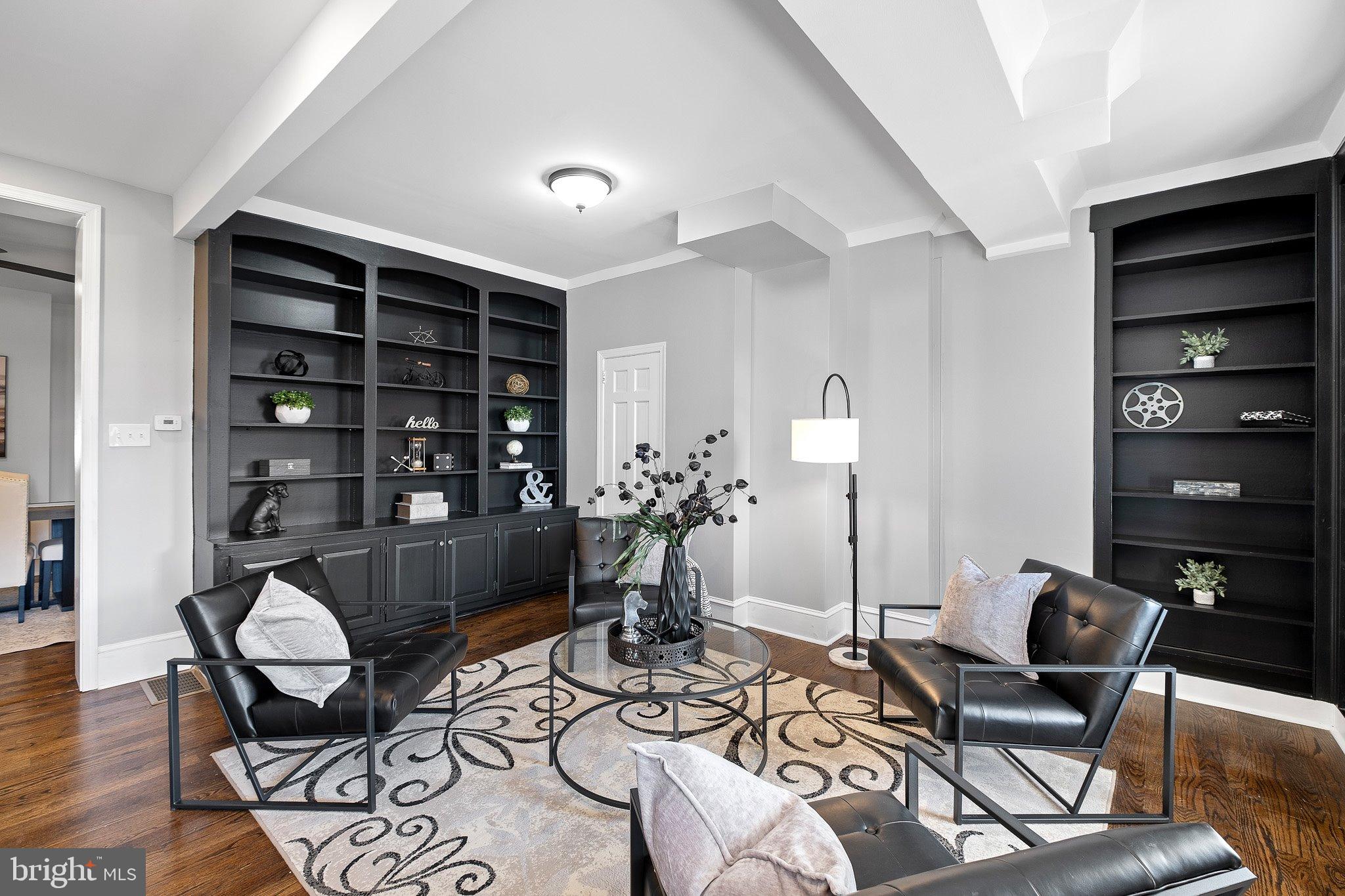 2425 W 16TH STREET