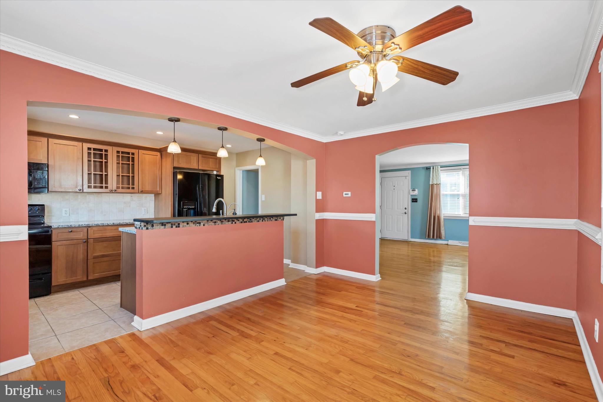1609 W 10TH STREET