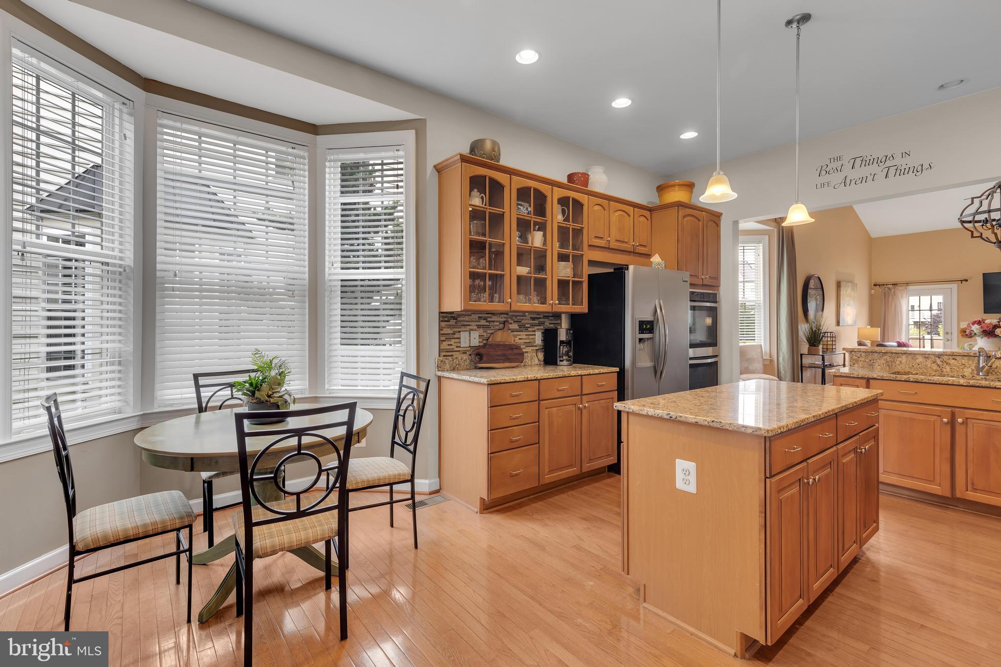 352 SUN BOULEVARD