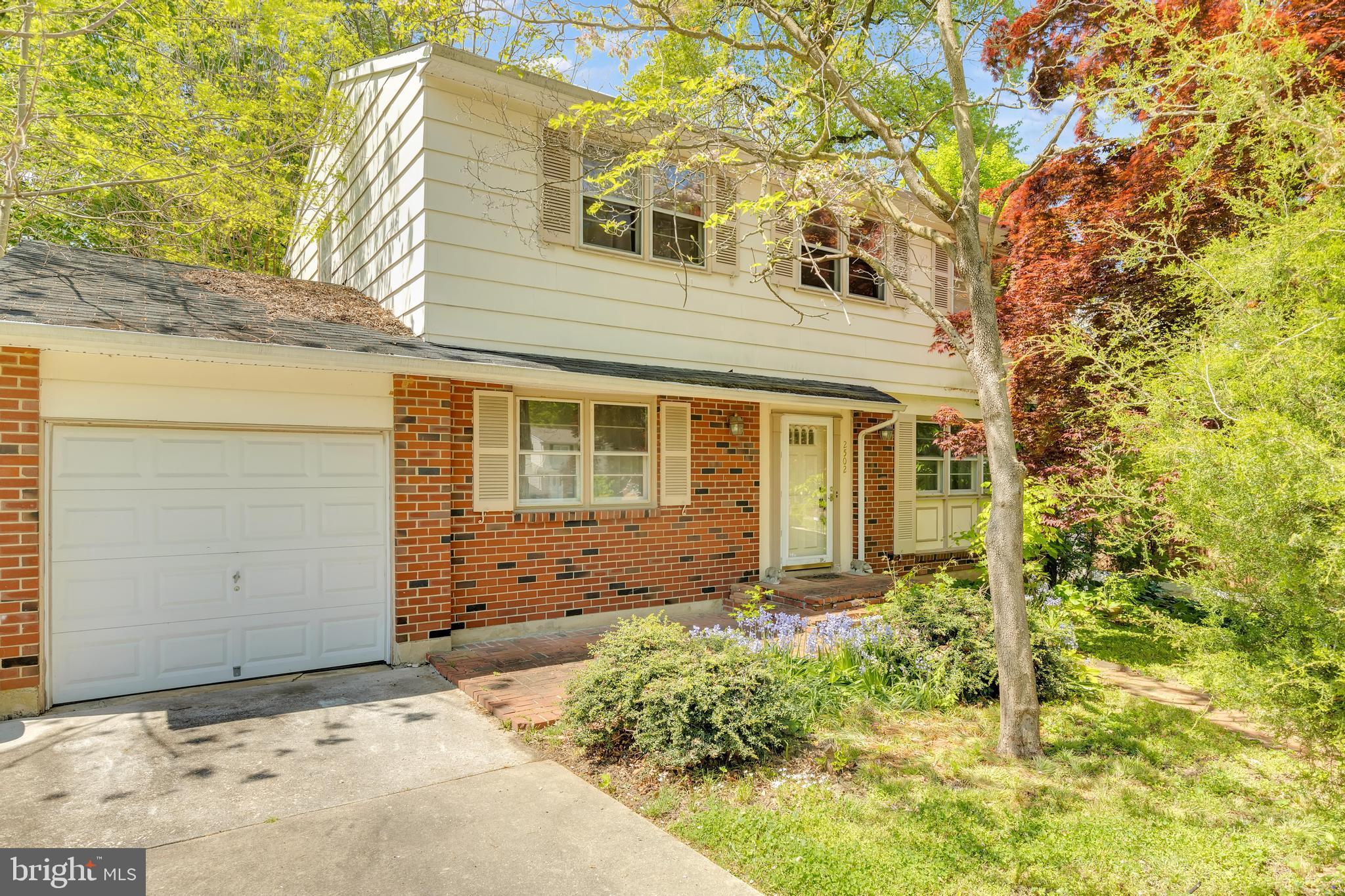2502 CROSSGATE DRIVE