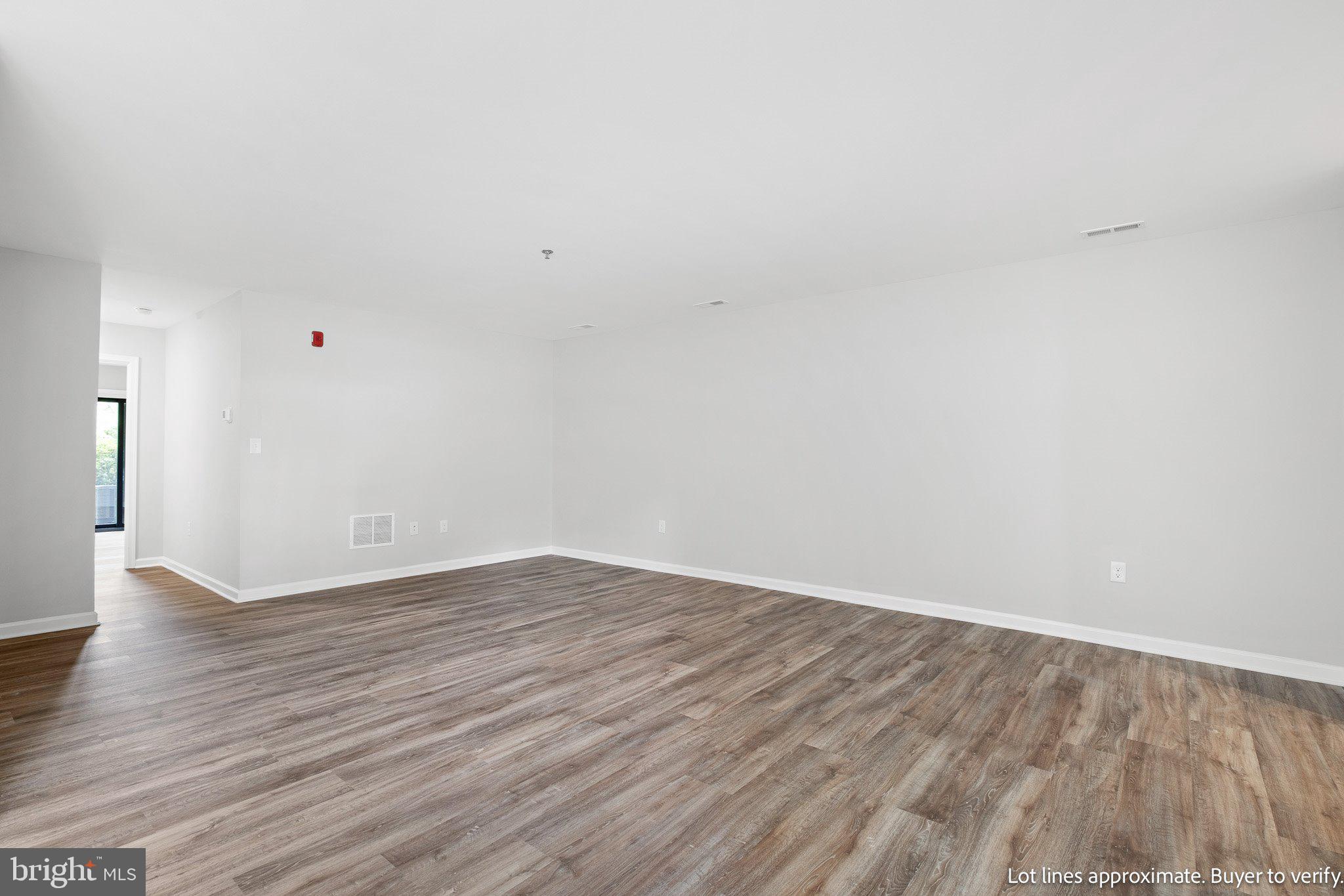 5060 W BRIGANTINE COURT 5060