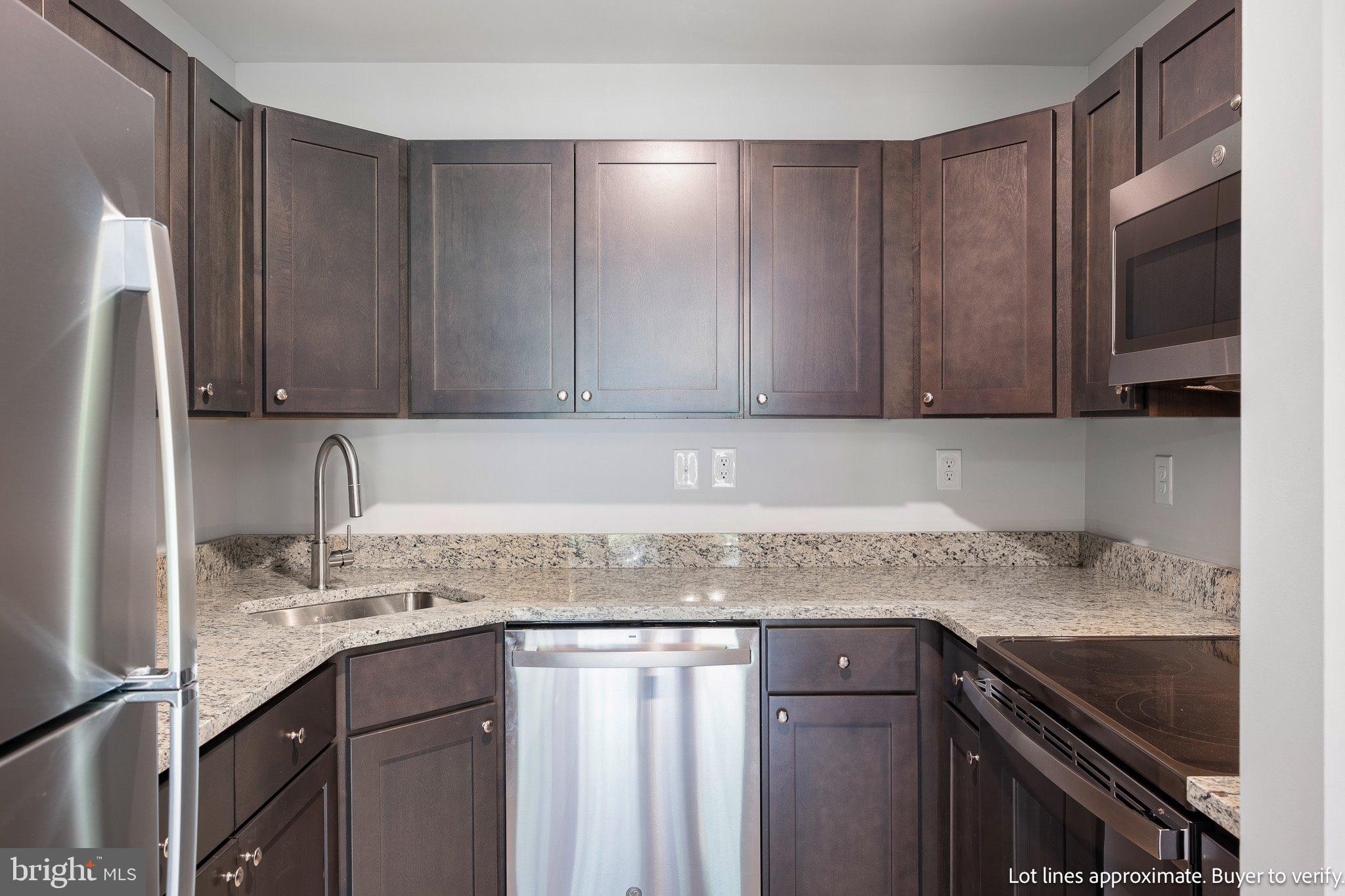 5060 W BRIGANTINE COURT 5060