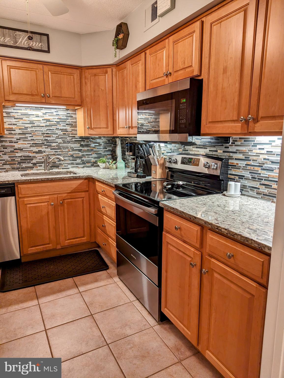 3600 RUSTIC LANE 215 215