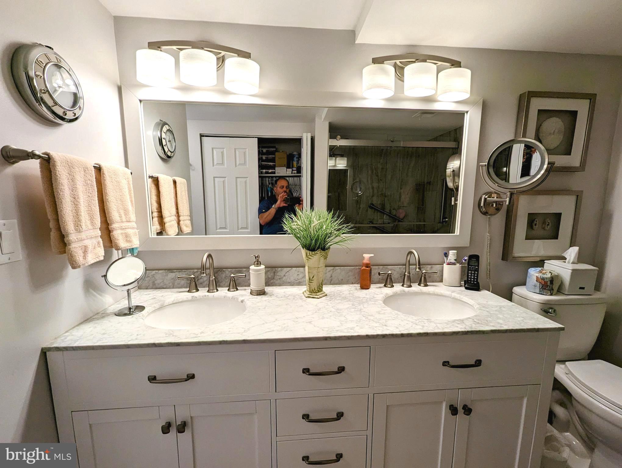 3600 RUSTIC LANE 215 215