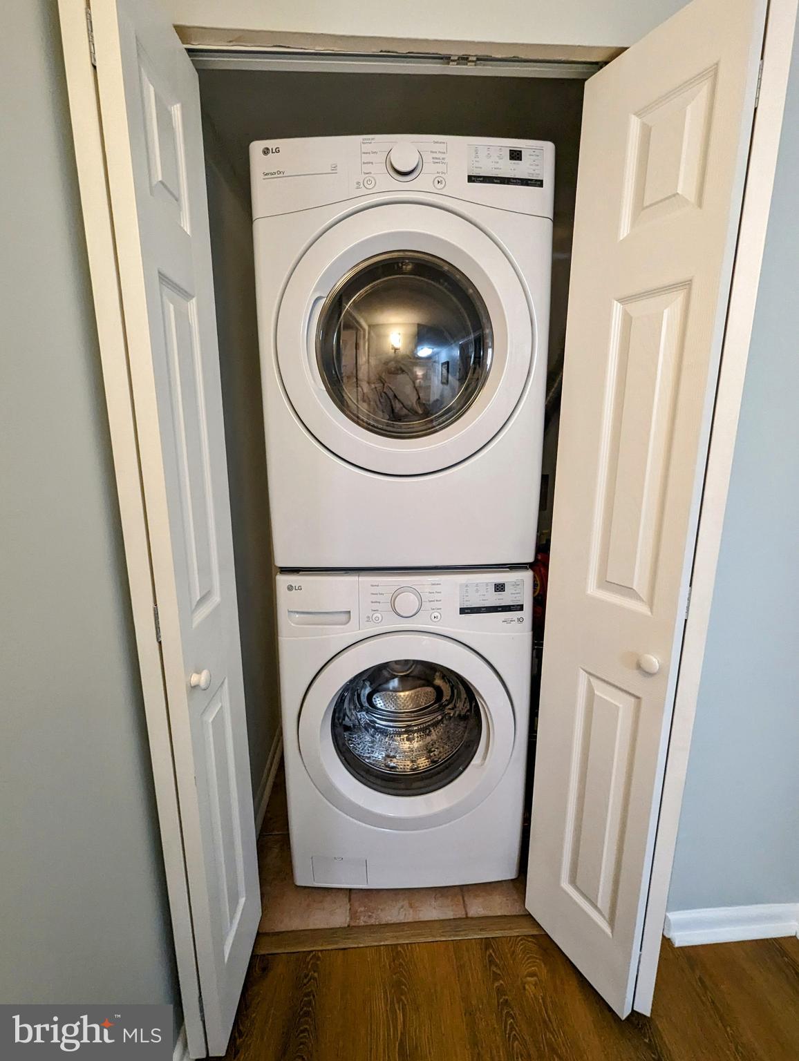 3600 RUSTIC LANE 215 215