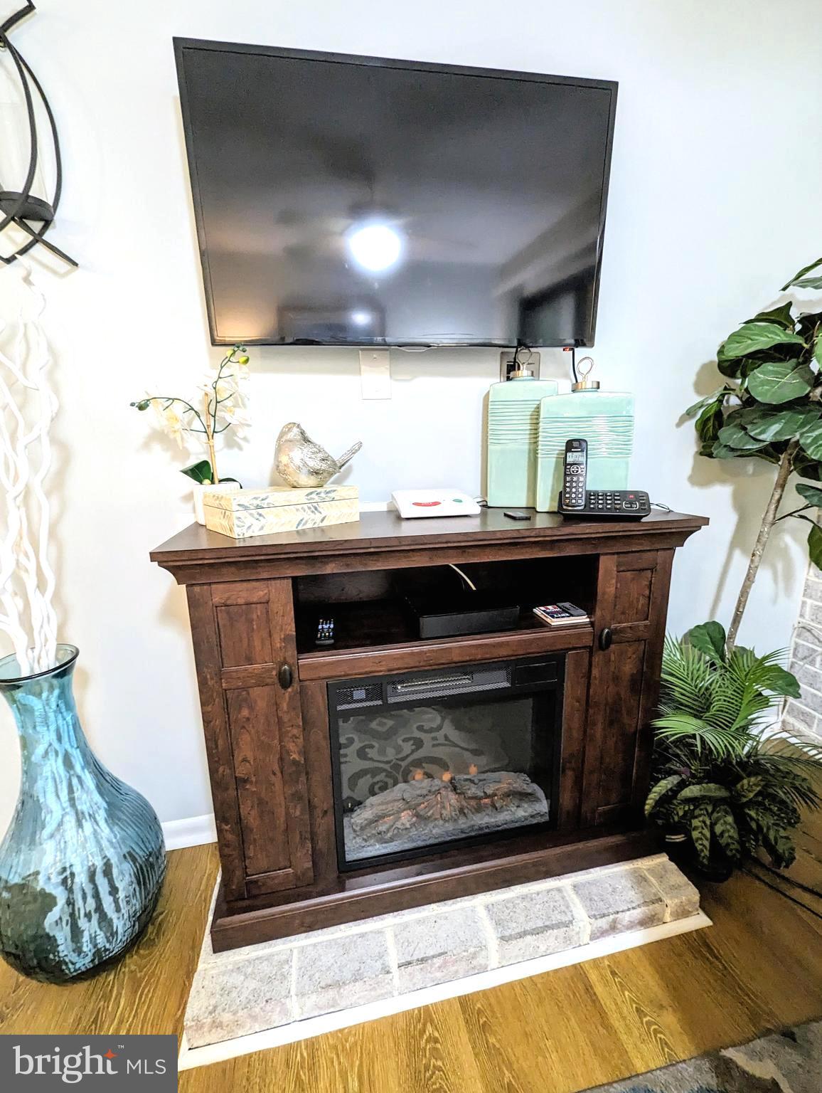 3600 RUSTIC LANE 215 215