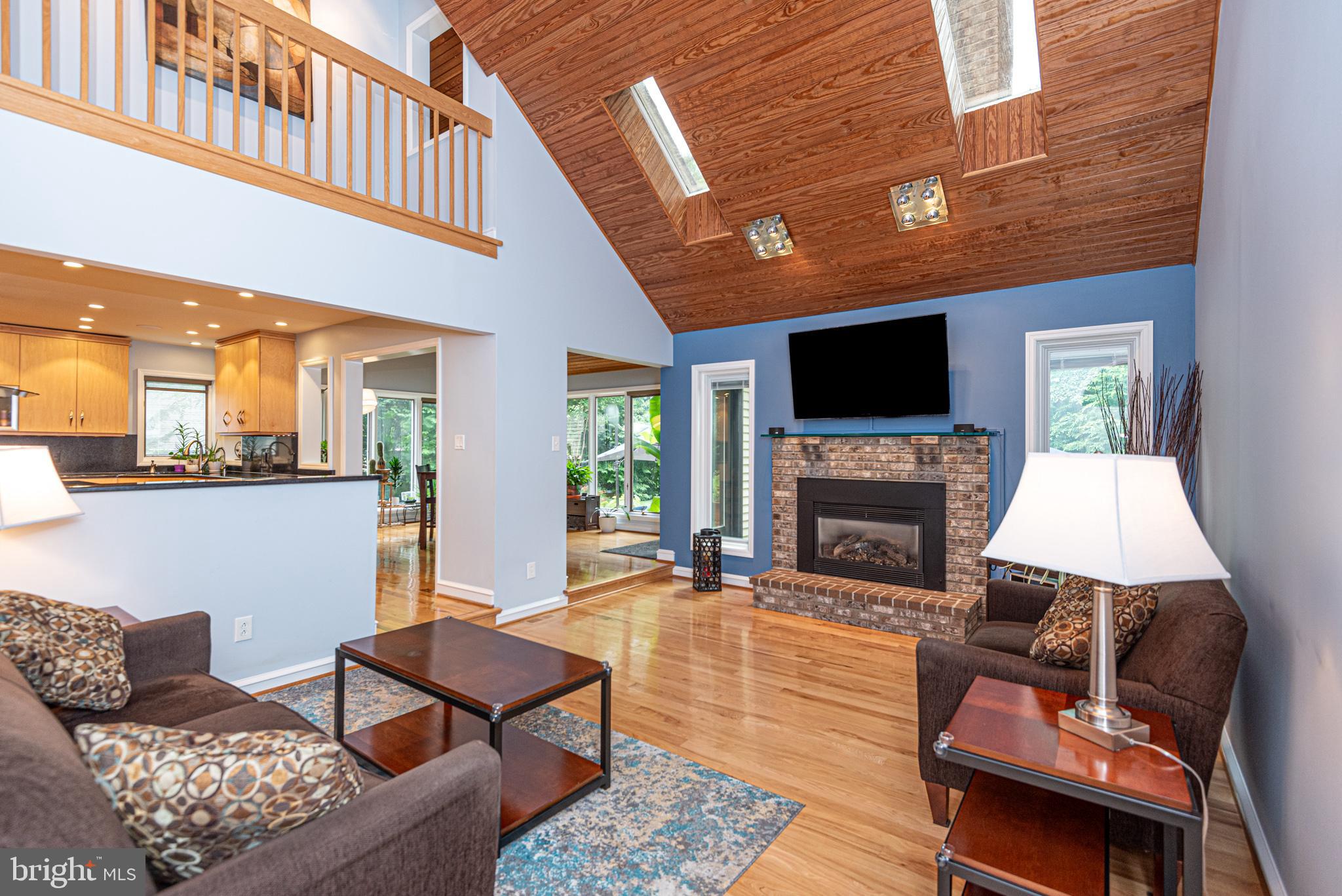 11 FOREST RIDGE