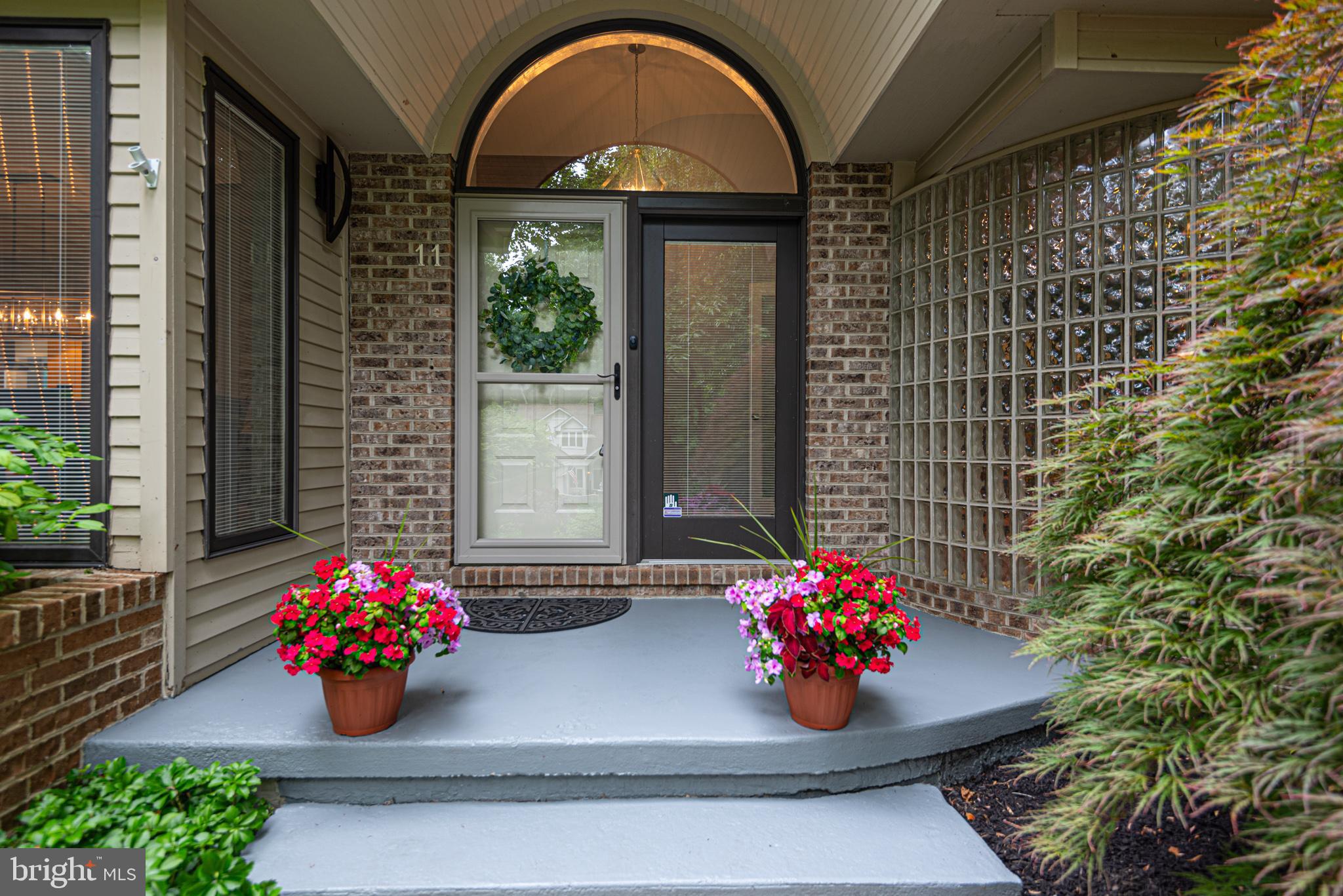11 FOREST RIDGE