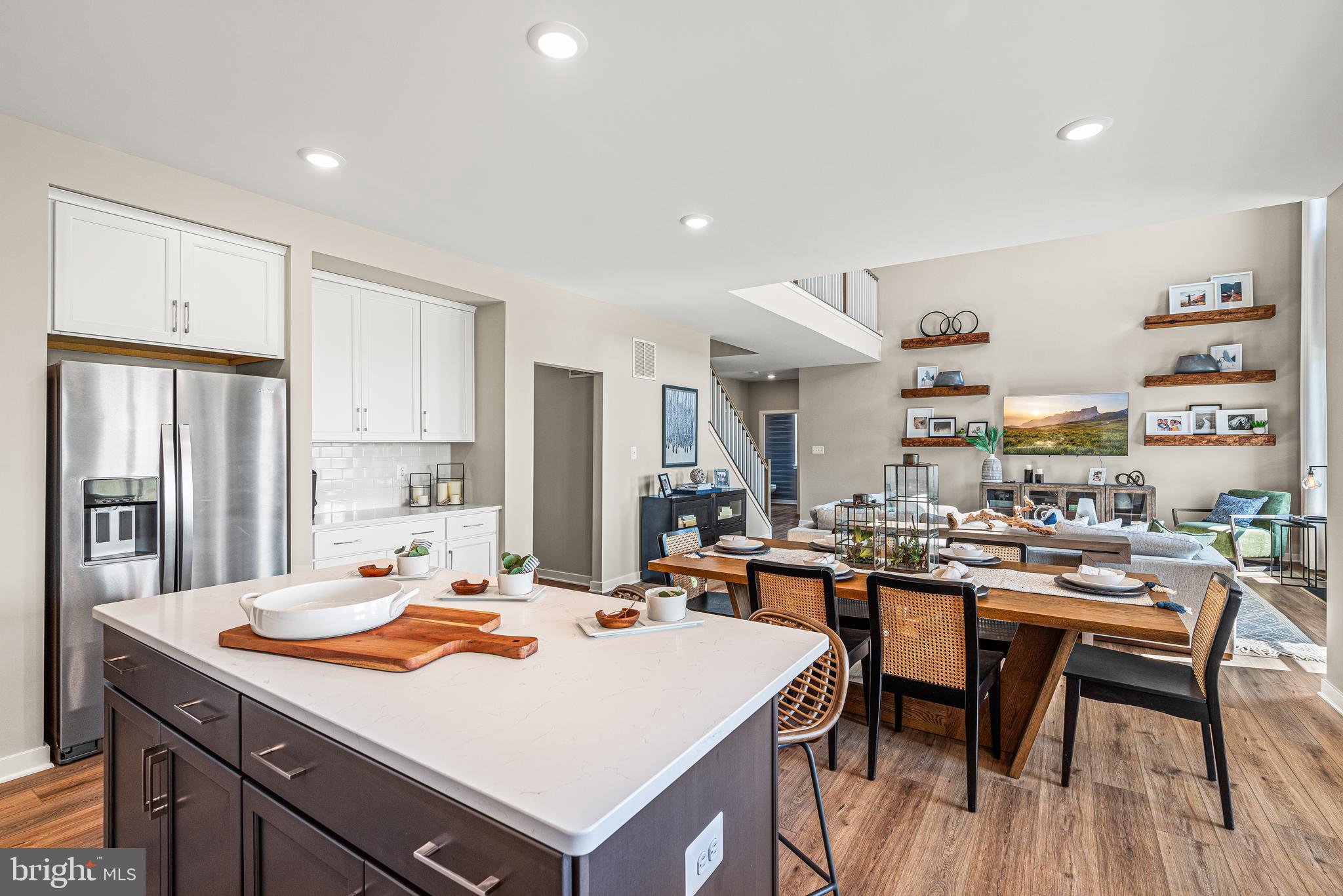 617 BRONZELEAF DRIVE