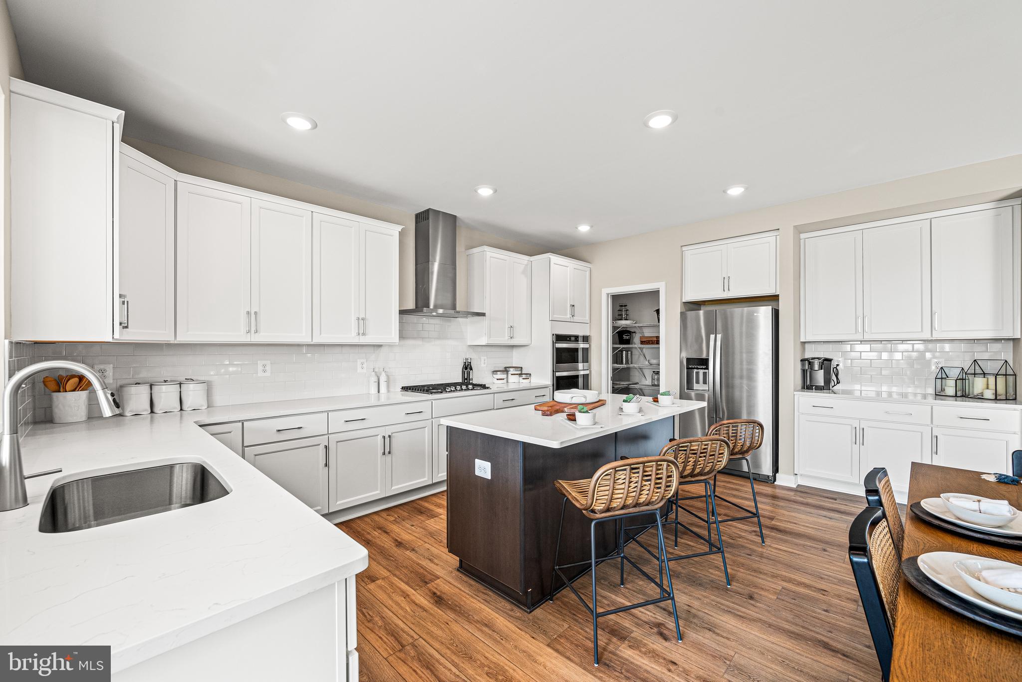 617 BRONZELEAF DRIVE