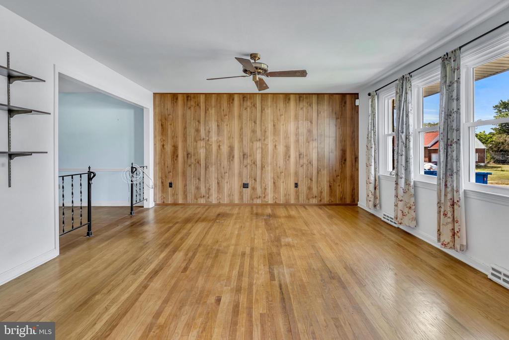 5 POWHATAN ROAD