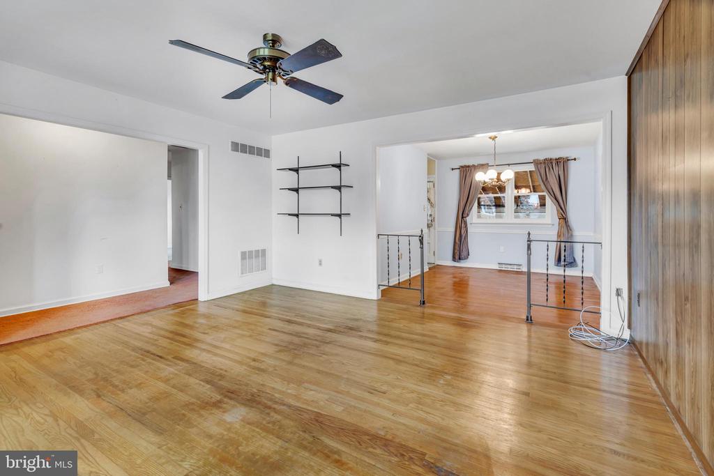 5 POWHATAN ROAD