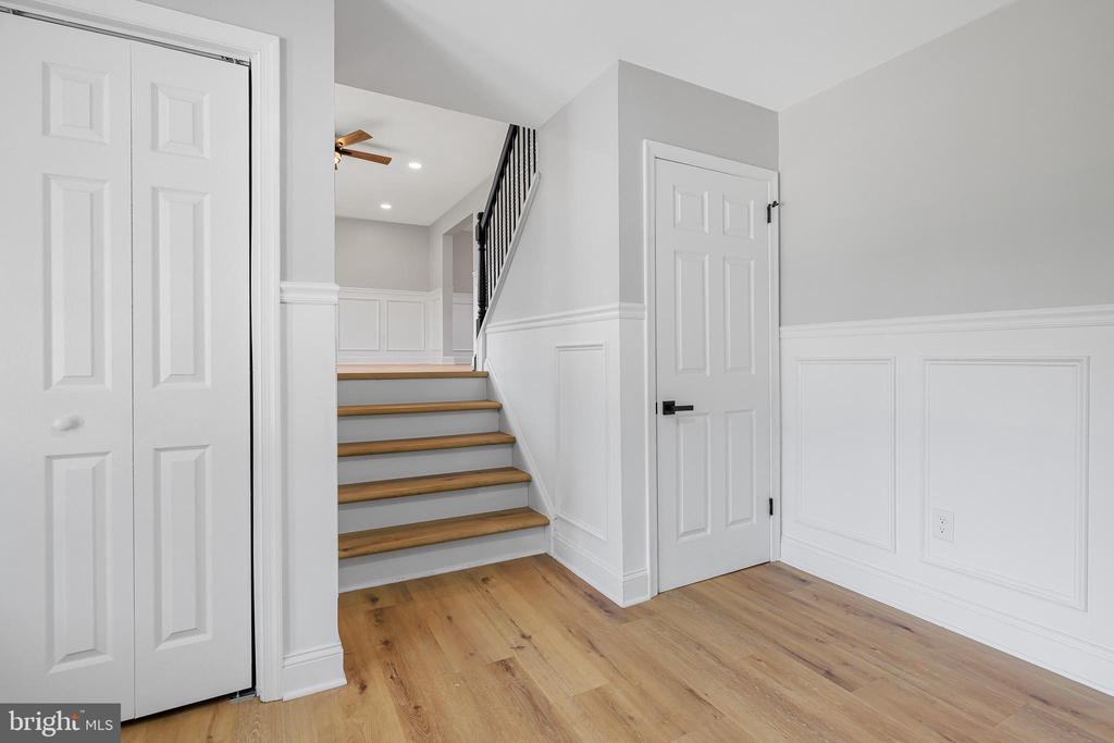 6 WHITEHAVEN DRIVE