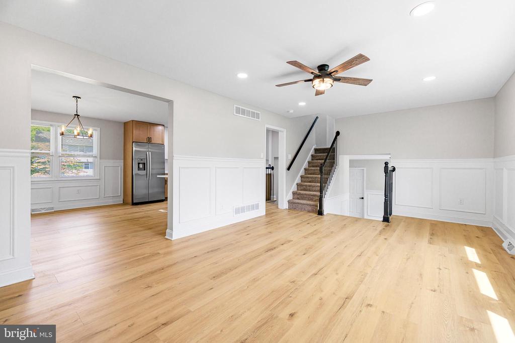6 WHITEHAVEN DRIVE