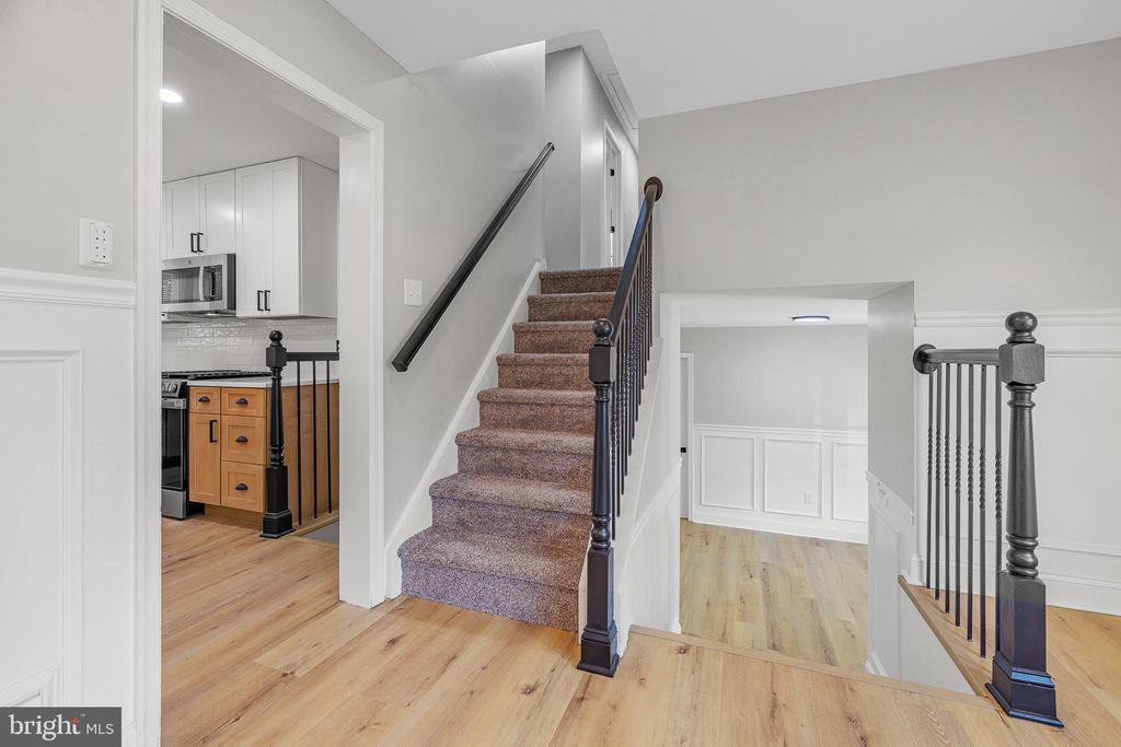 6 WHITEHAVEN DRIVE