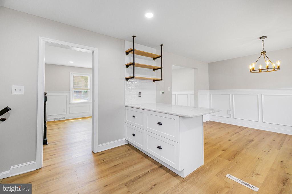 6 WHITEHAVEN DRIVE