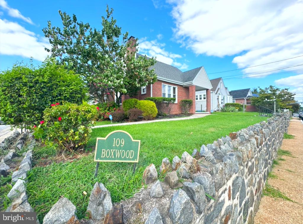 109 BOXWOOD ROAD