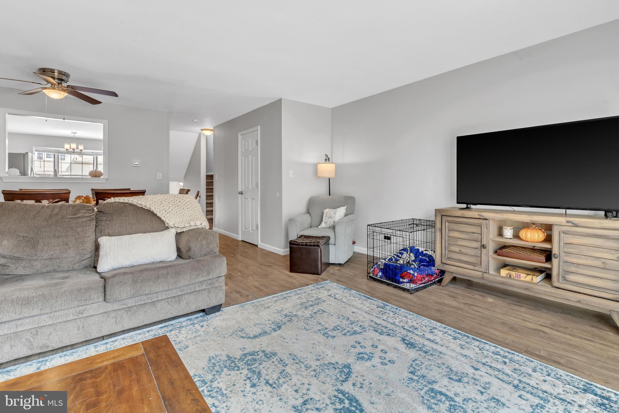 900 SABINA CIRCLE