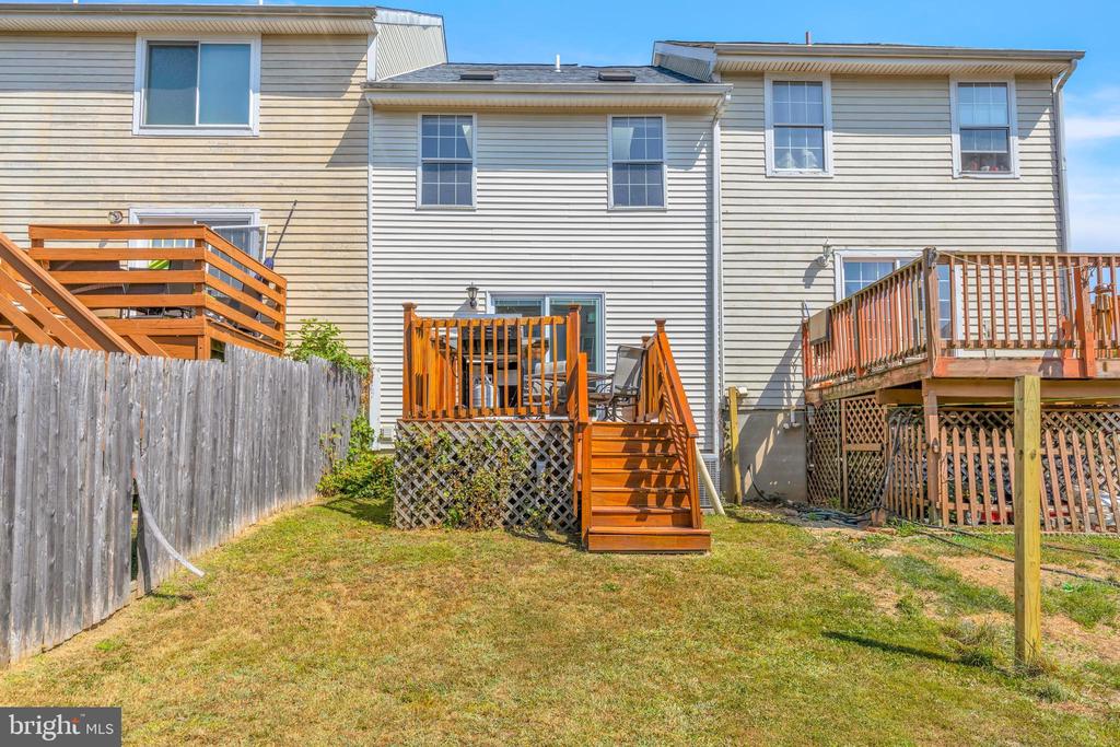900 SABINA CIRCLE