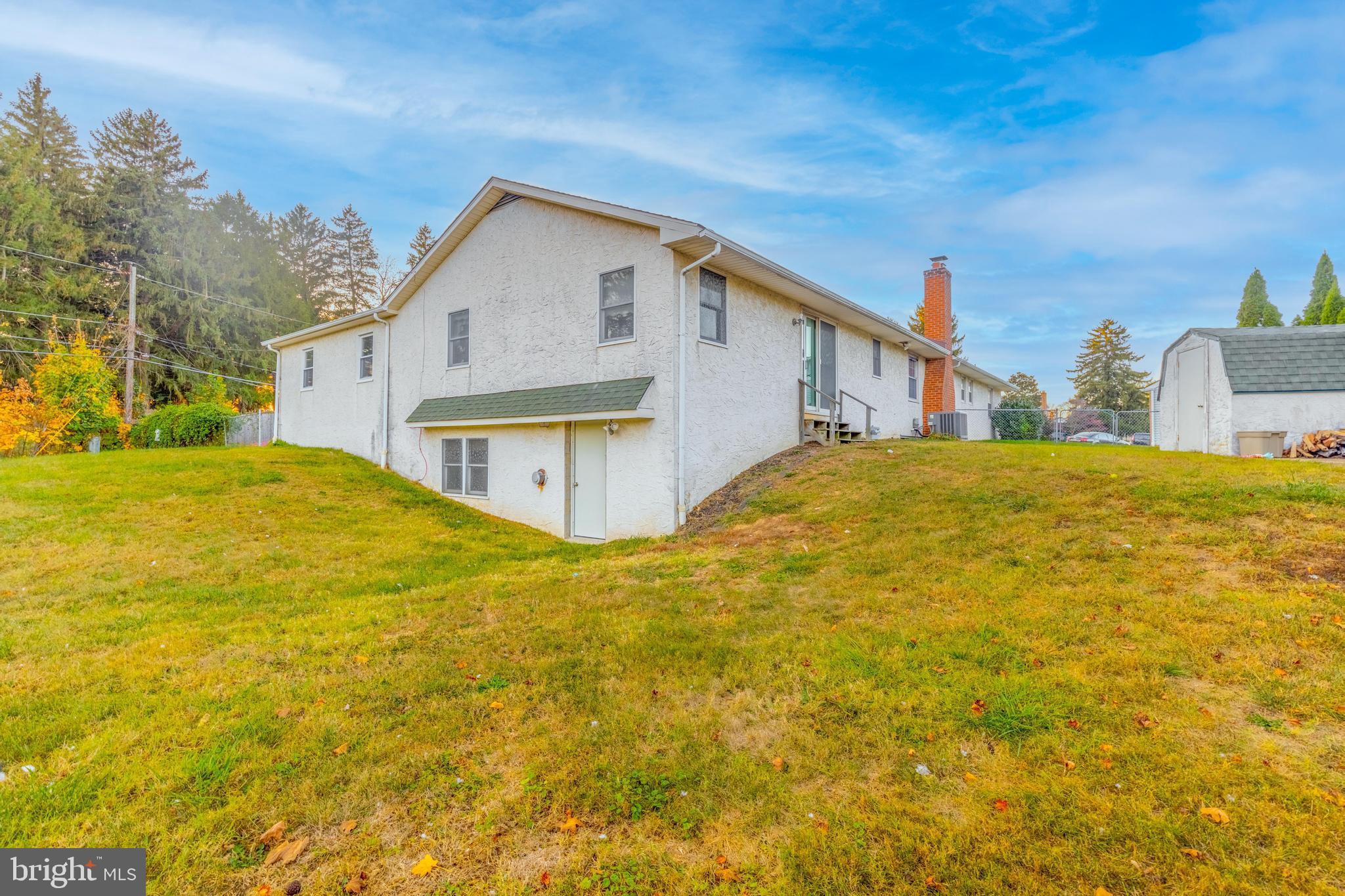 2601 SKYLARK ROAD