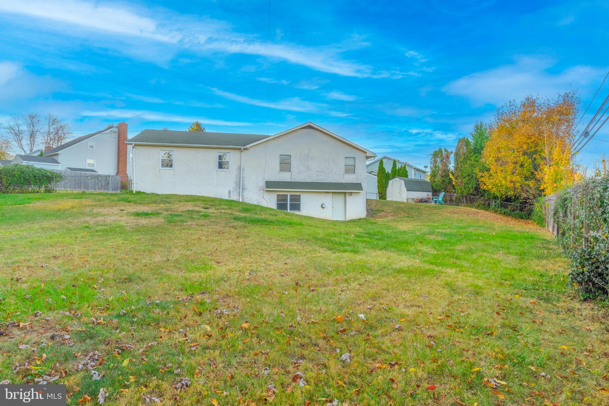 2601 SKYLARK ROAD