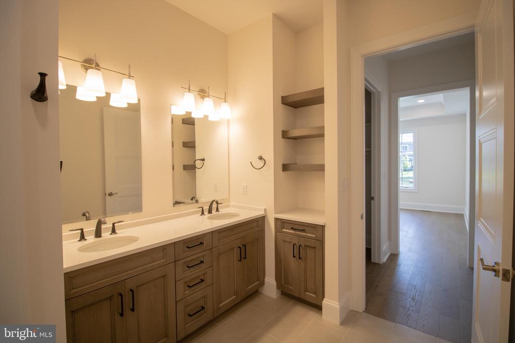 1111 INVERMERE ROAD
