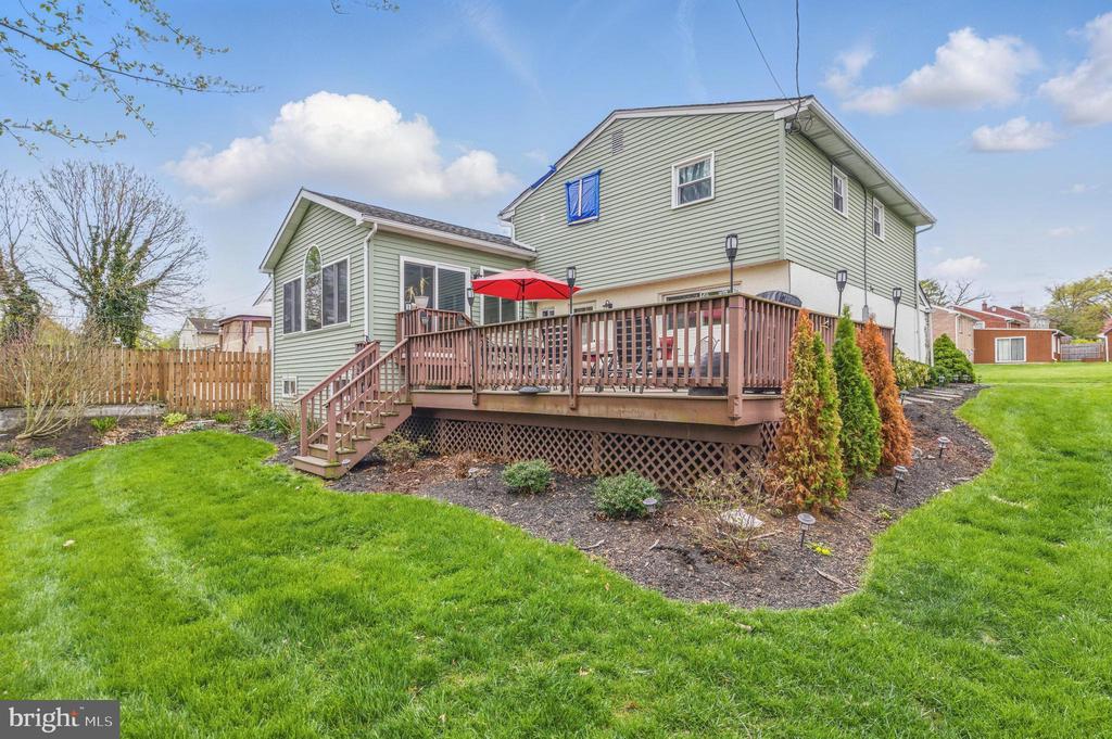 130 N DILLWYN ROAD