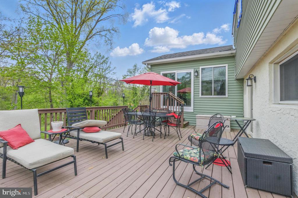 130 N DILLWYN ROAD