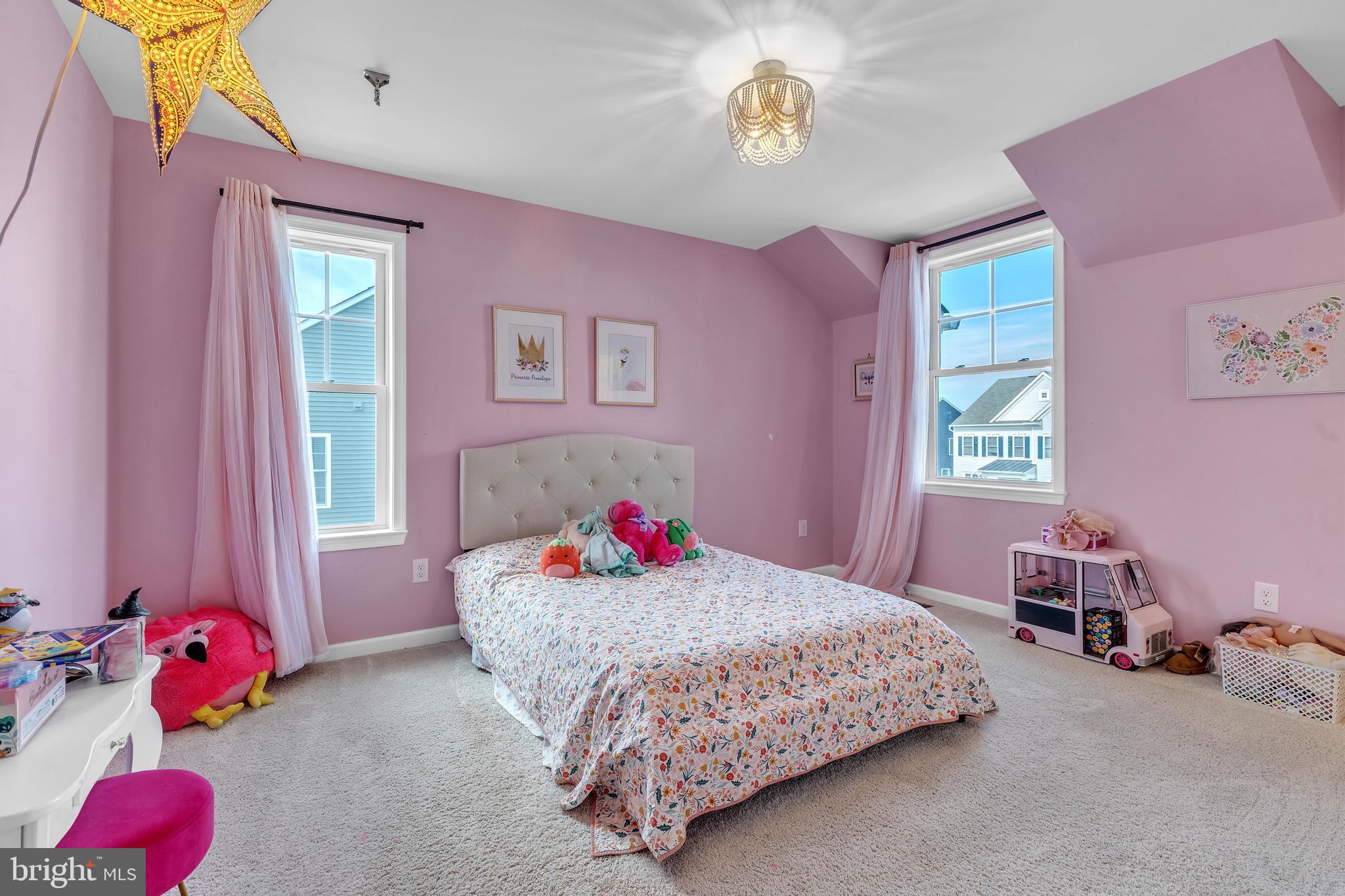 340 ELLENWOOD DRIVE