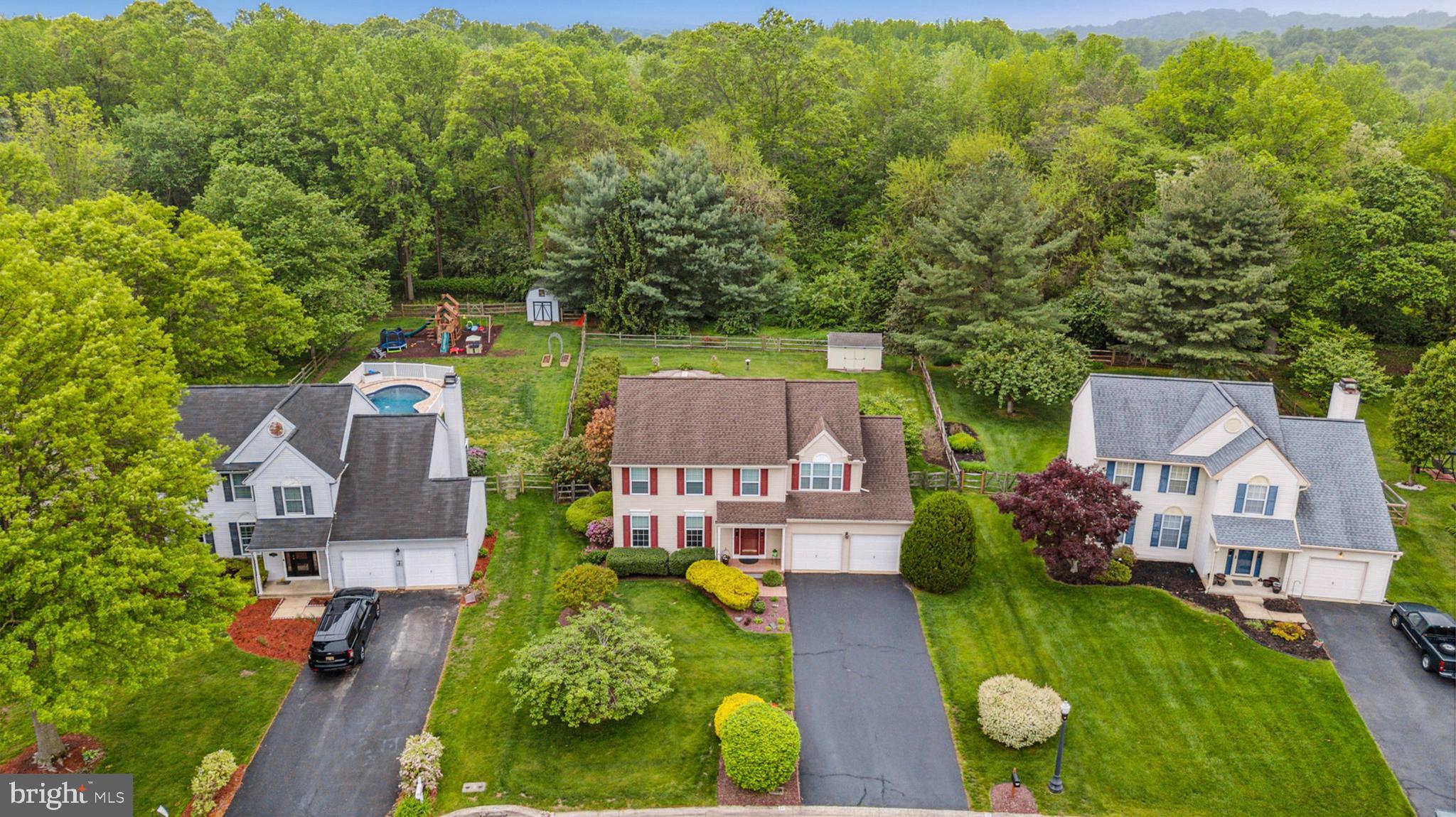 24 OAKVIEW DRIVE