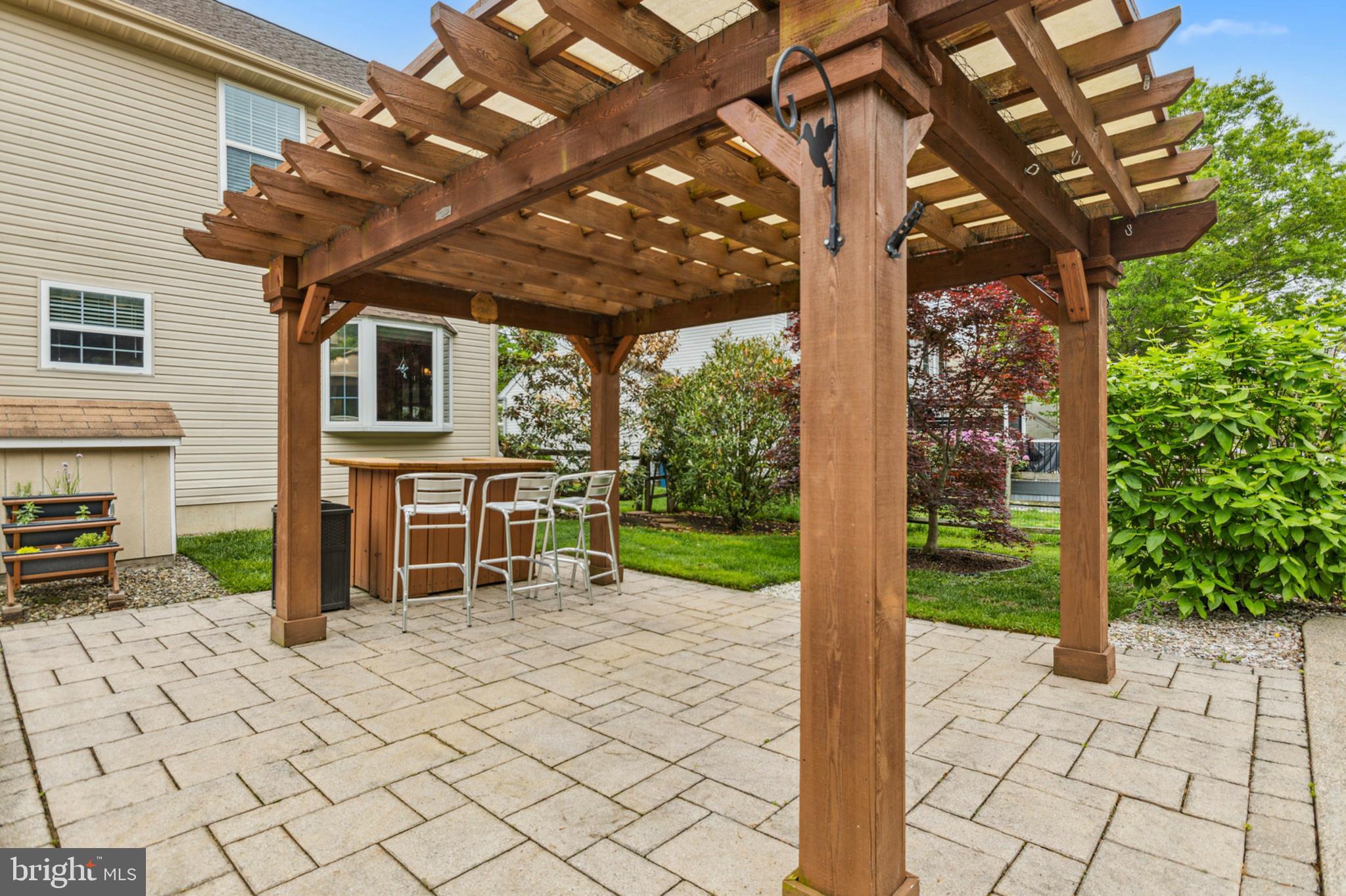 24 OAKVIEW DRIVE