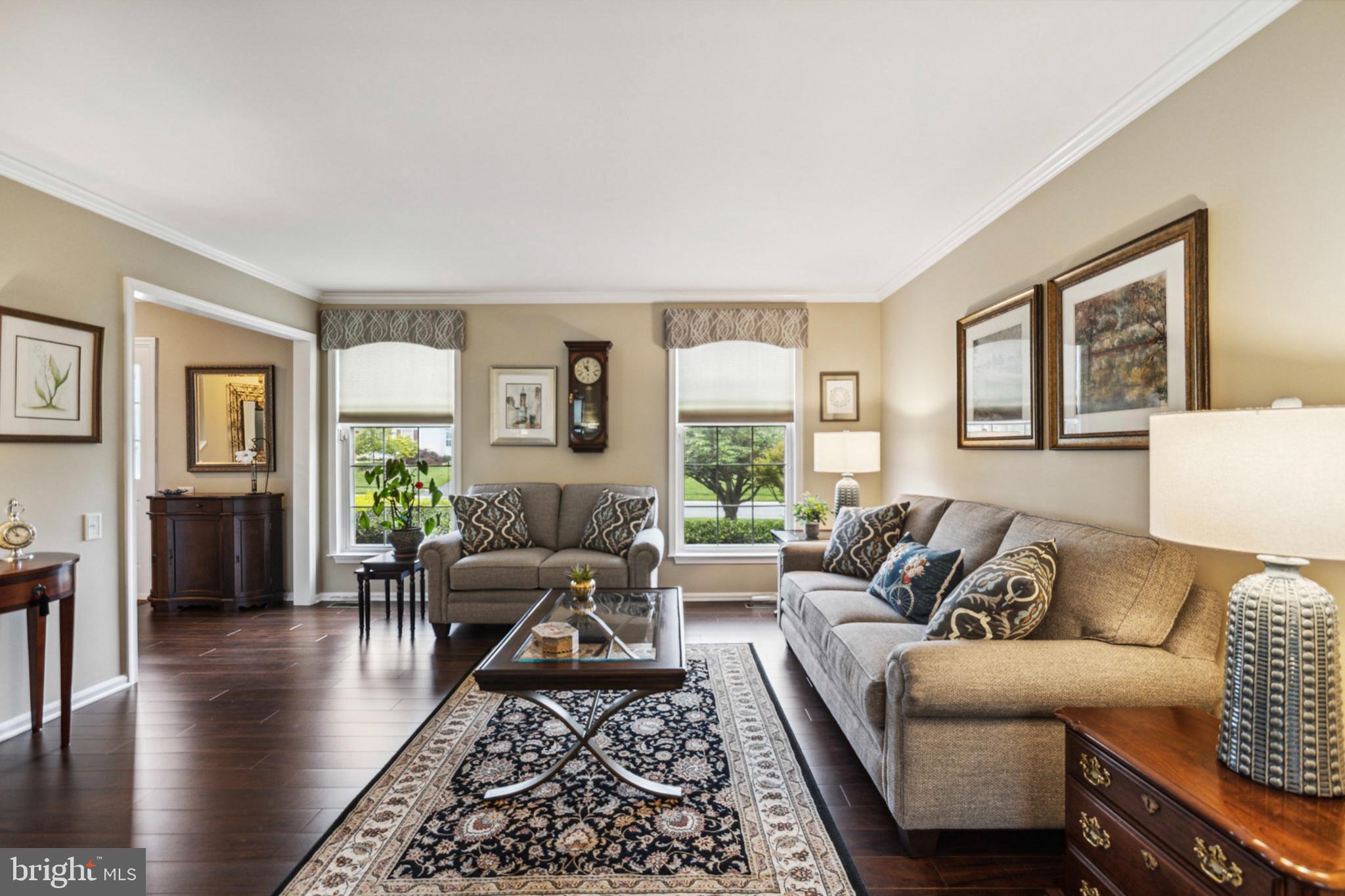 24 OAKVIEW DRIVE
