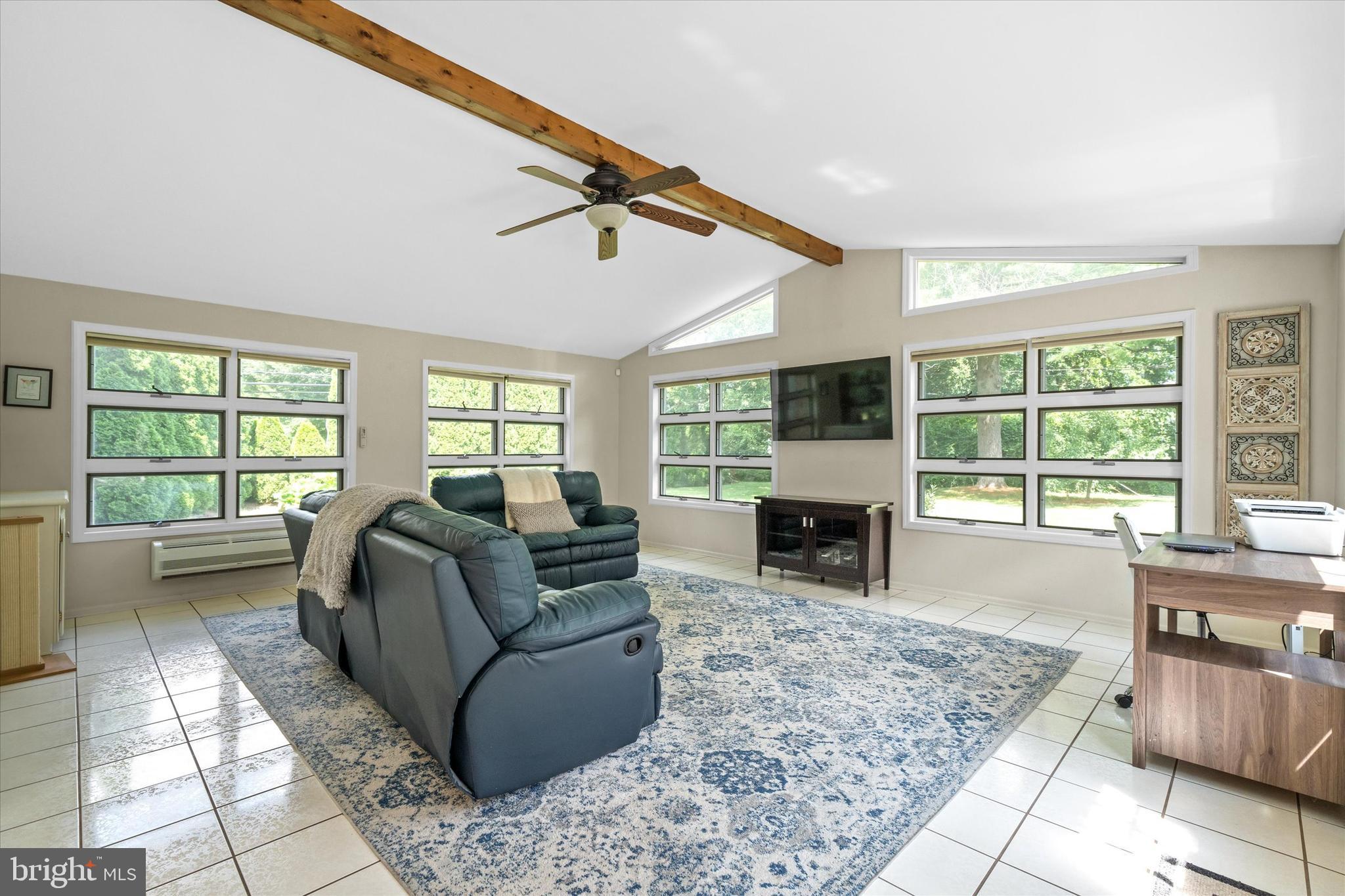 35 WINTERBURY CIRCLE