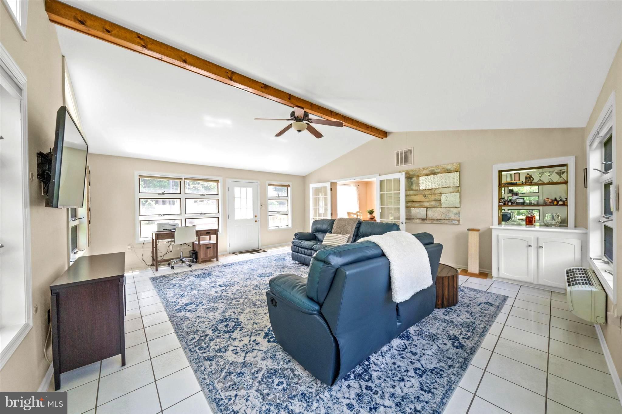 35 WINTERBURY CIRCLE