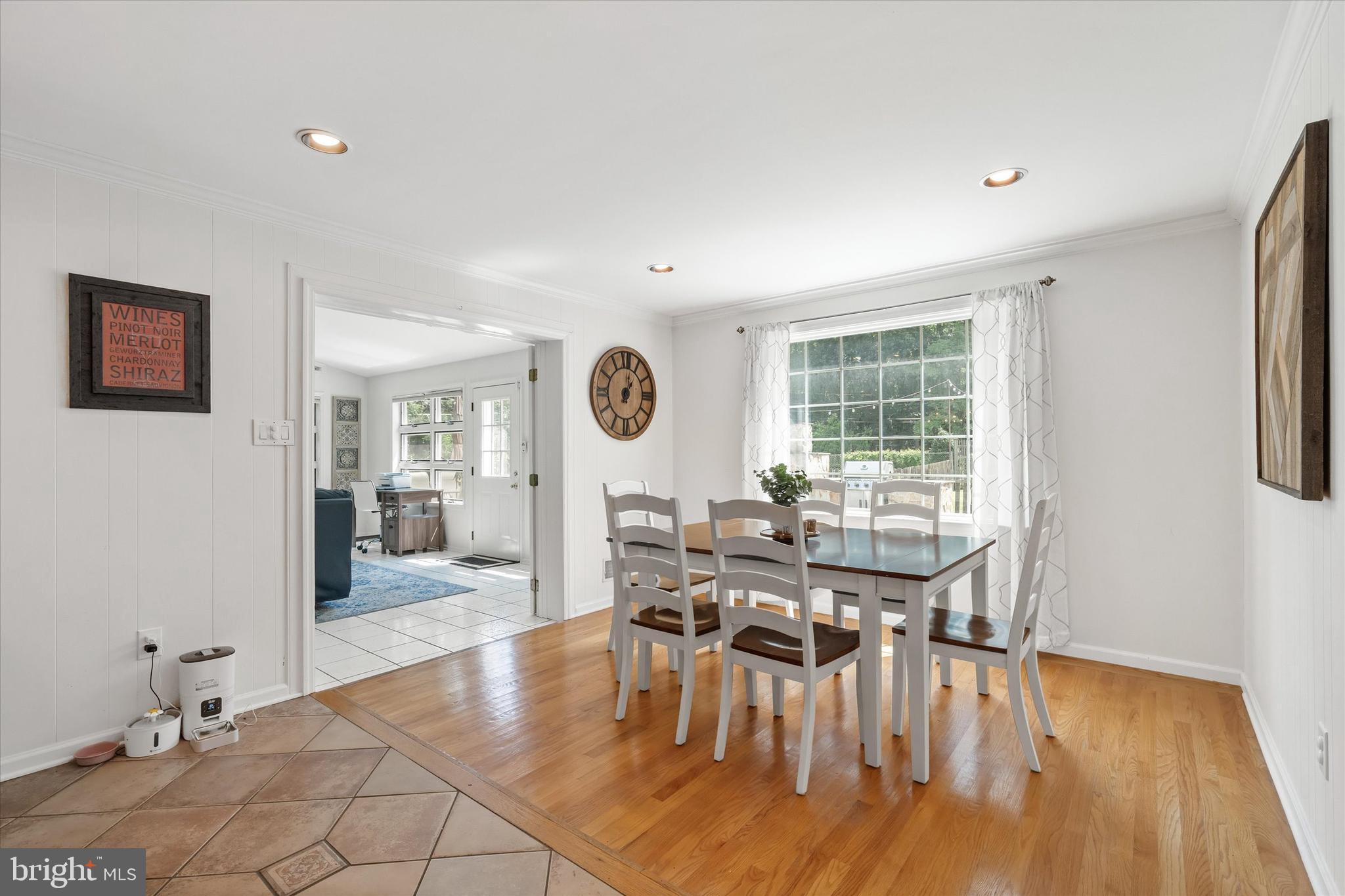 35 WINTERBURY CIRCLE