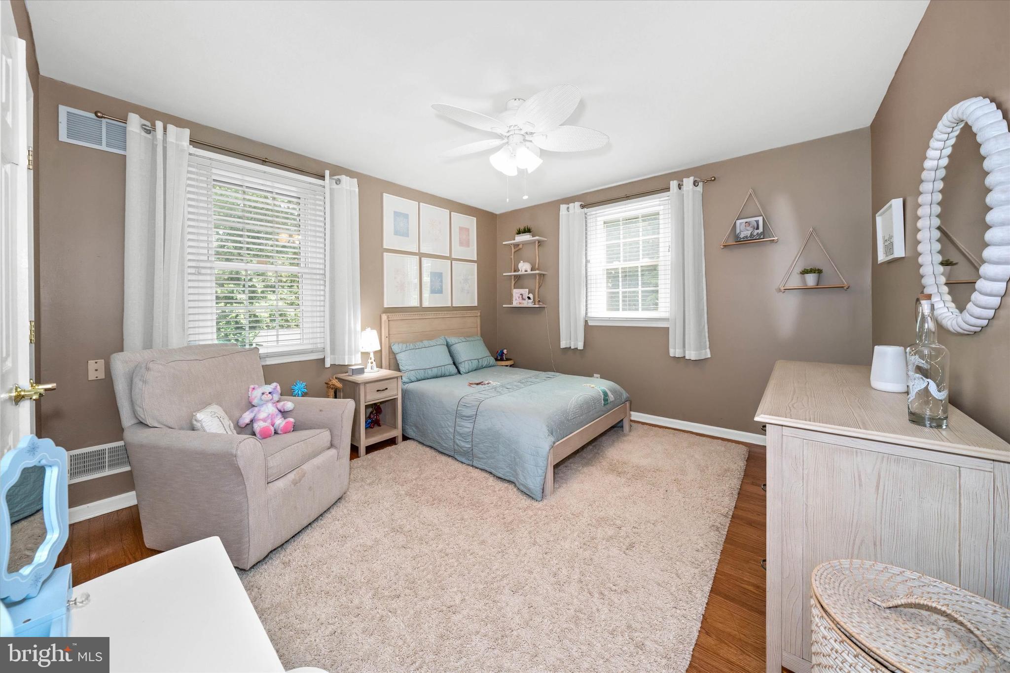 35 WINTERBURY CIRCLE