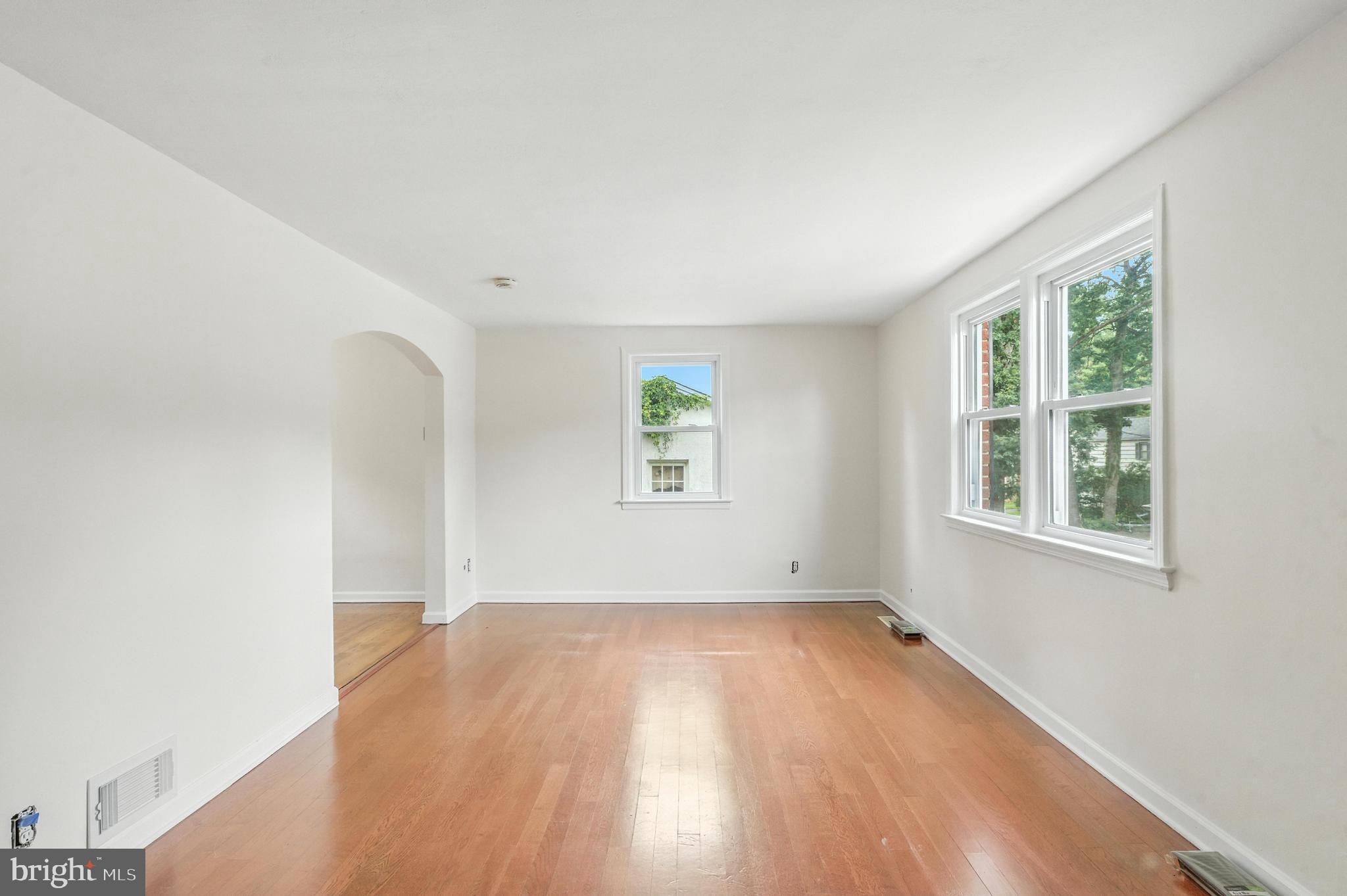 313 FOREST DRIVE