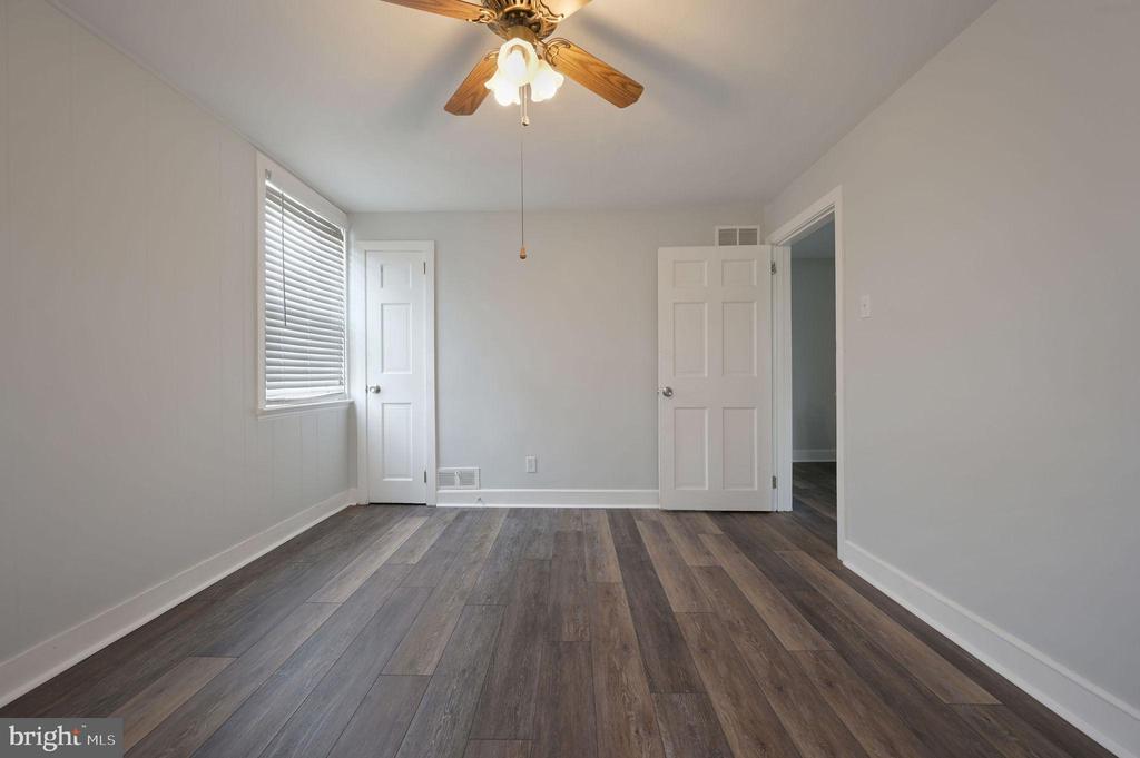 2735 W THIRD STREET