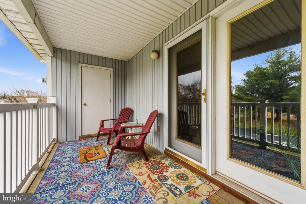 2607 WATERS EDGE DRIVE