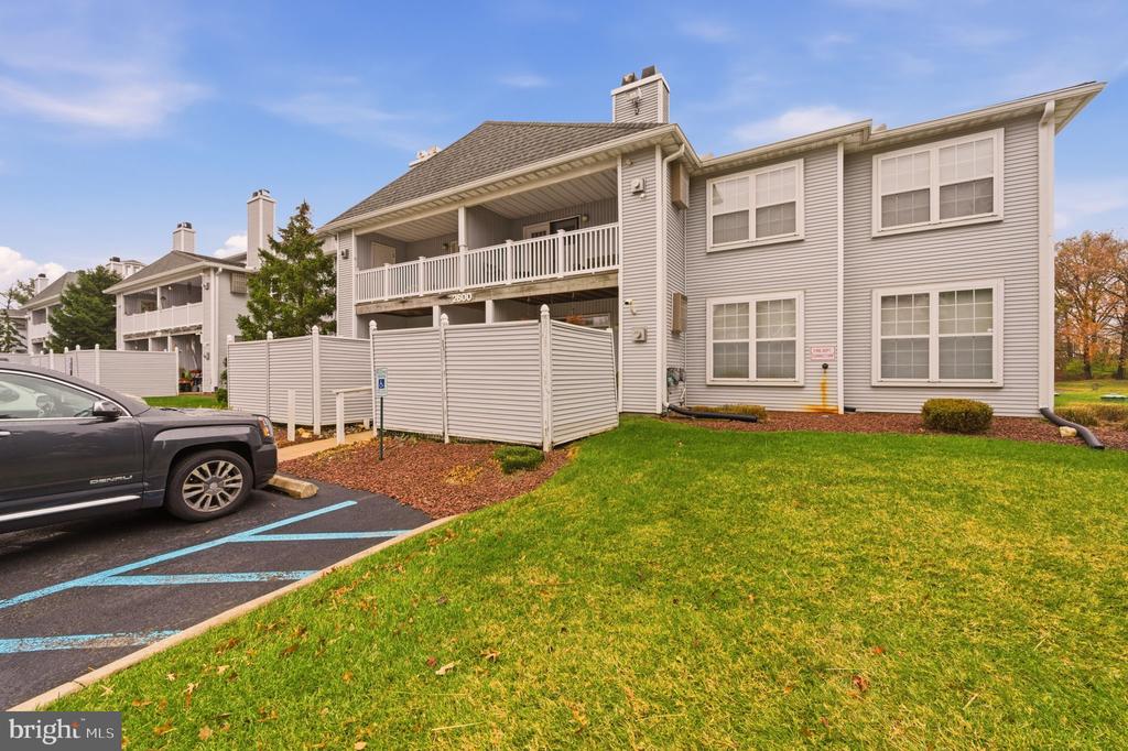 2607 WATERS EDGE DRIVE