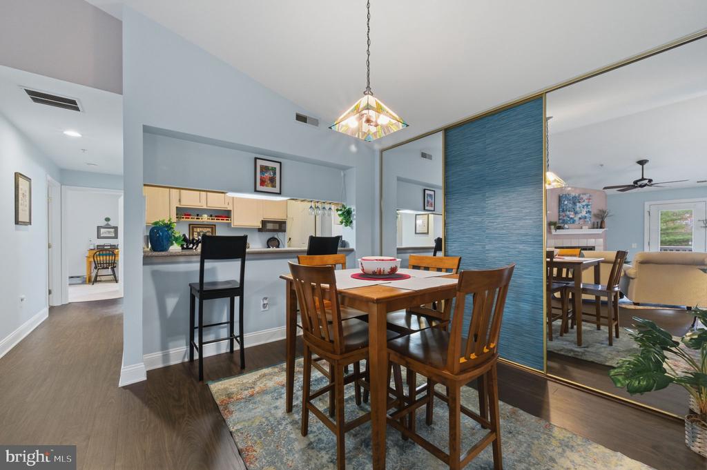 2607 WATERS EDGE DRIVE